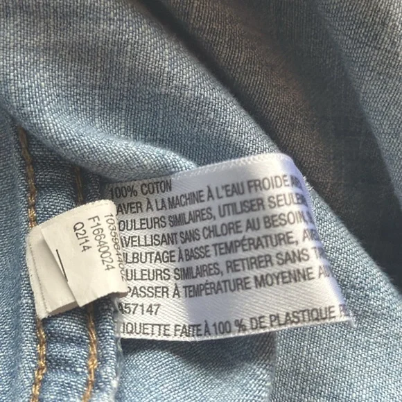 3/$20 Mossimo Supply Co Western Denim Button Down Shirt Tab Pockets Med Wash - Picture 6 of 11